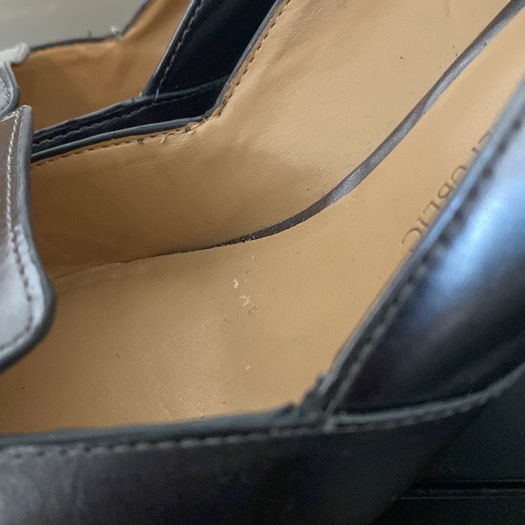 BANANA Republic Pewter Tassel Heels - Picture 14 of 15